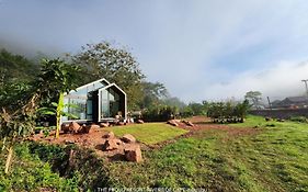 The Proud Resort Riverside Cafe Sapan-Nan
